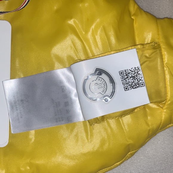 Moncler Dog Coat !!!Sold!!! - Picture 4 of 4